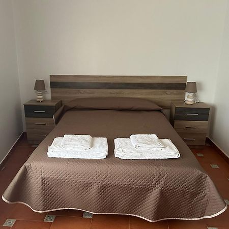 Duplex En San Bartolome De La Torre Villa Екстериор снимка