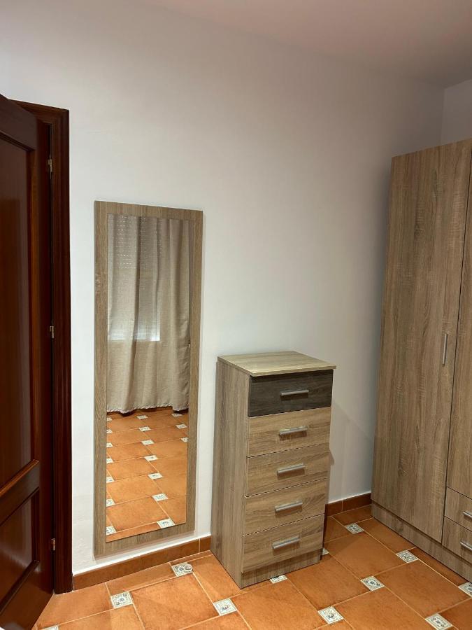 Duplex En San Bartolome De La Torre Villa Екстериор снимка